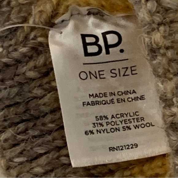 BP Ombre Knit Beanie Cap Hat Tan Gray NWT - Picture 4 of 4